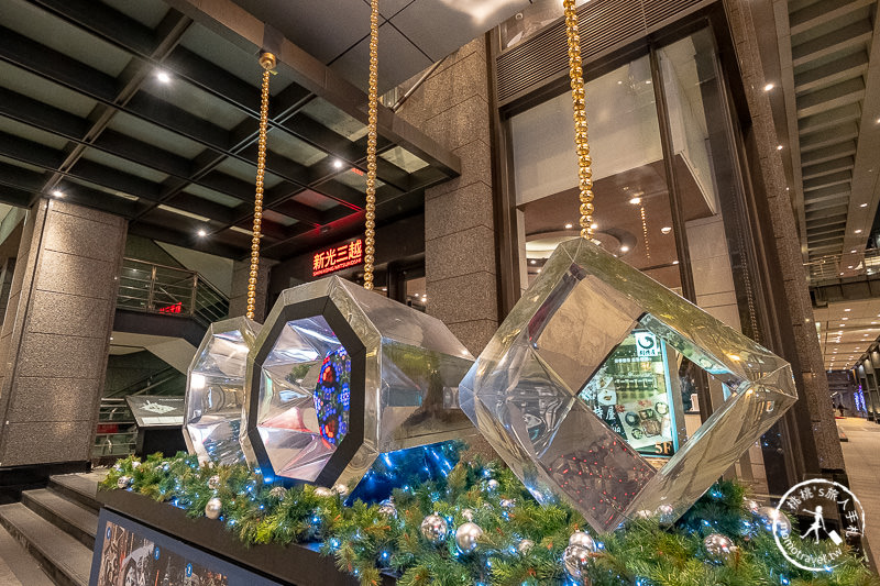 2019聖誕節》新光三越信義新天地 萬花筒樹屋超吸睛│FancyXmas耶誕奇幻旅程