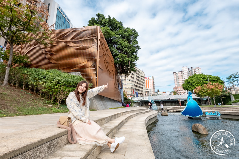 2019聖誕節》台中耶誕夢想世界│迪士尼TsumTsum聖誕樹水岸登場