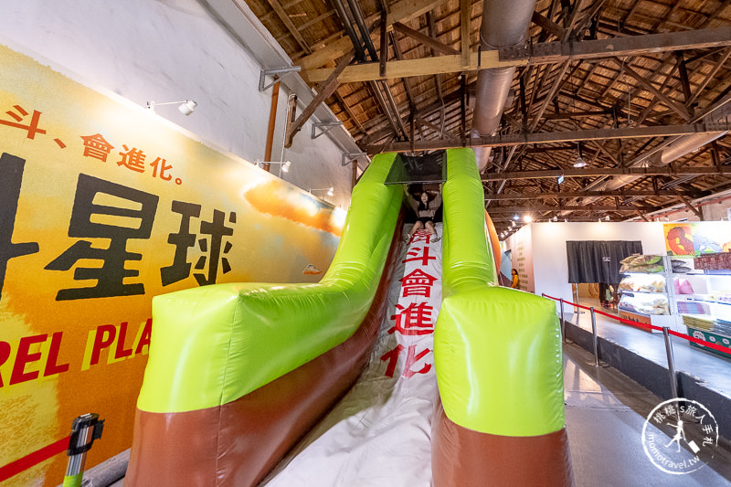 台北展覽》扭蛋星球開麥拉特展│聯名三麗鷗角色大玩穿越劇