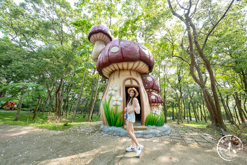 苗栗銅鑼景點》台灣影城媽祖村│賞桐花景點推薦 (貓貍影城.桐花樂園.客家大院)