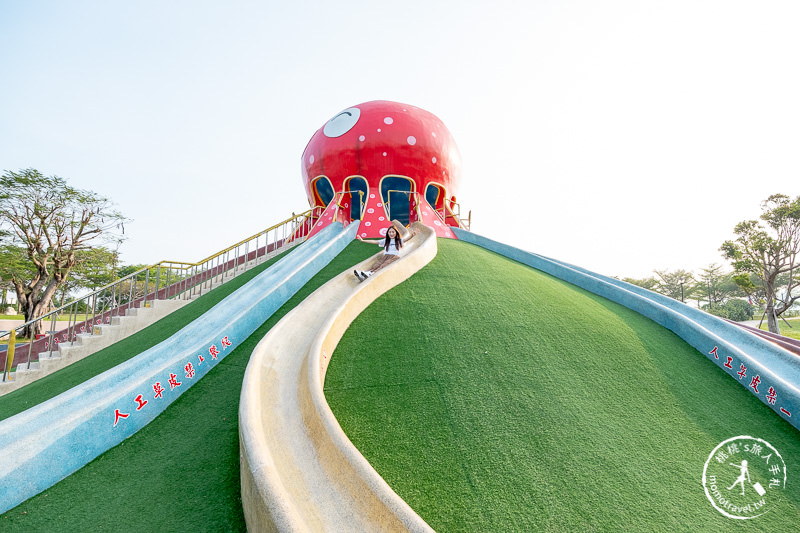 苗栗景點》貓裏喵親子公園│大章魚溜滑梯+野餐+沙坑+共融式遊具