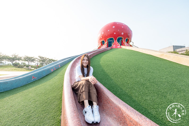 苗栗景點》貓裏喵親子公園│大章魚溜滑梯+野餐+沙坑+共融式遊具