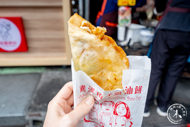 宜蘭礁溪美食》礁溪頂好蔥油餅│三星蔥加蛋加辣更美味。湯圍溝附近