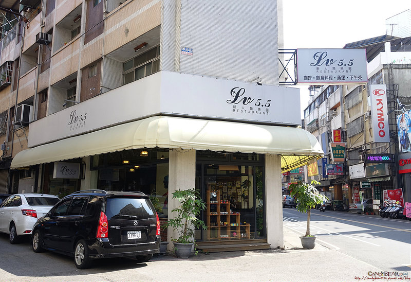 台中美食》LV5.5新世界樂園│用餐氣氛愉快的航海王主題餐廳