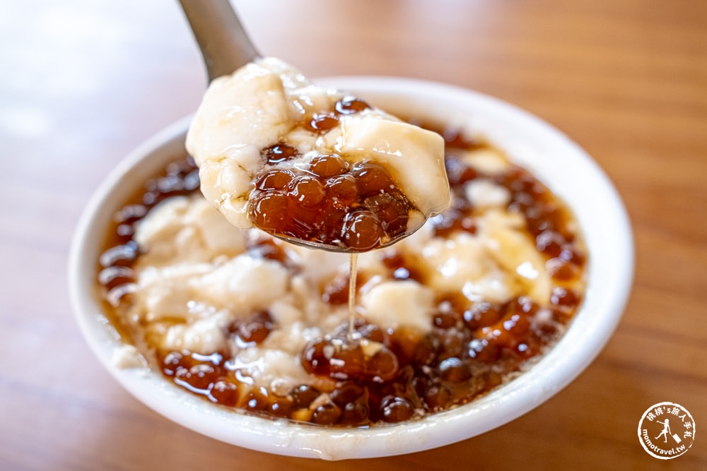 高雄三民美食|鄧家粉圓 在地老字號冰品-軟綿豆花+粉圓+湯圓 內行人吃法推薦(菜單價格.營業時間)
