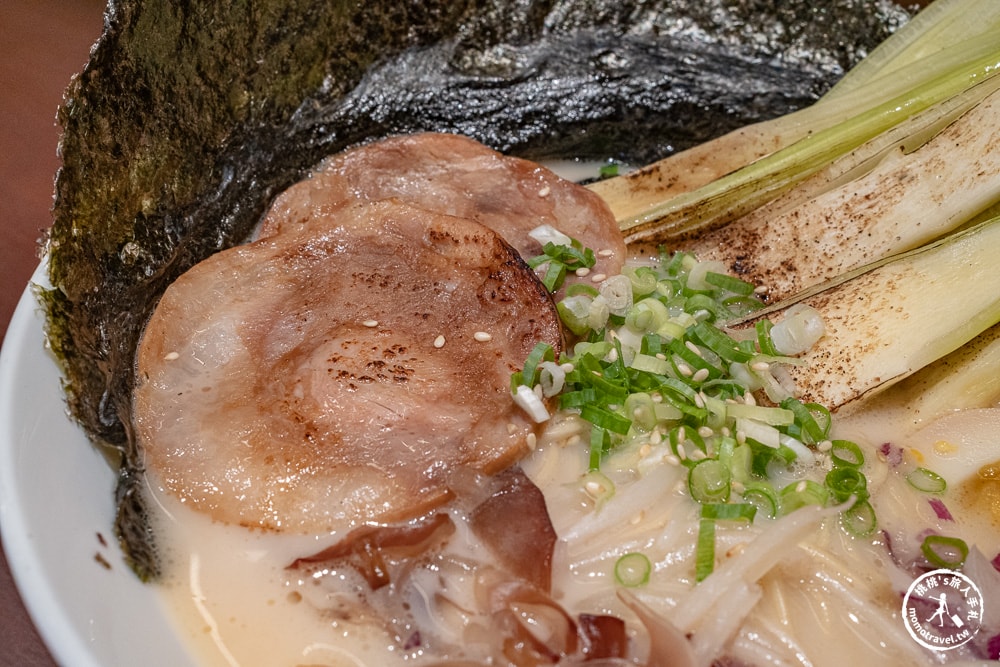 南投埔里美食|埔里橫濱拉麵-浮誇系茭白筍拉麵、爆滿蔥花拉麵-人氣推薦！(菜單價格.營業時間)