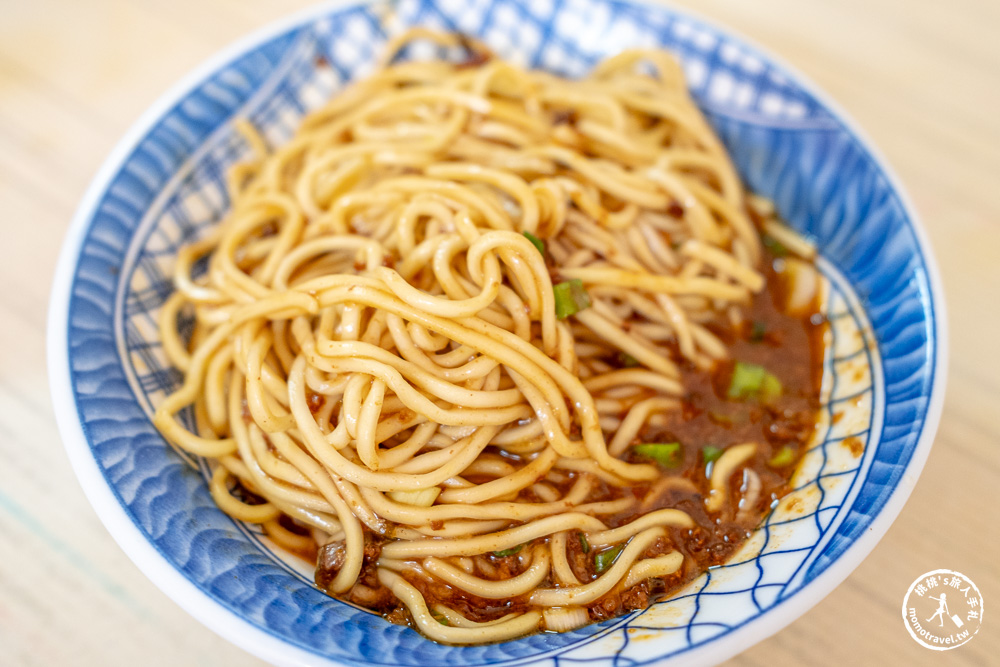 景德炸醬麵|宜蘭40年老店炸醬麵！在地人推薦早餐，炸醬麵、餛飩魚丸湯都必吃