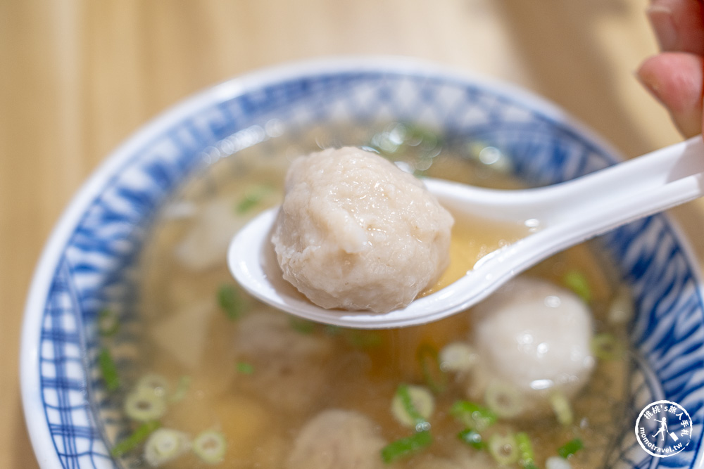 宜蘭市區美食|宜蘭農權路炸醬麵-必點雙醬麵與餛飩魚丸湯，宜蘭大學旁必吃美食(菜單價格.營業時間)