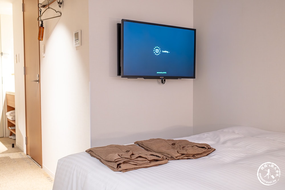 沖繩住宿推薦|Hotel STRATA Naha平價質感飯店開箱|步行到國際通只要8分鐘(房型介紹.交通地點)