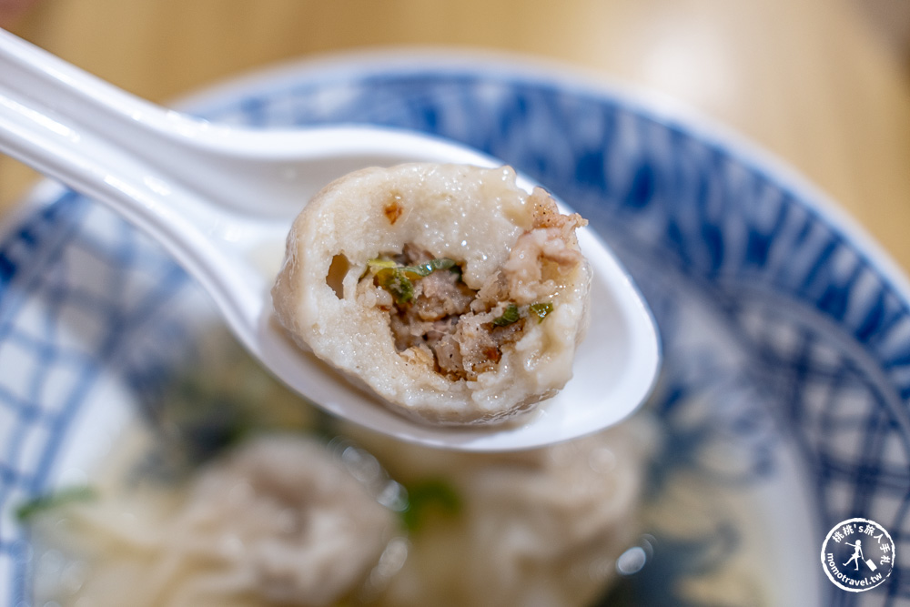 宜蘭市區美食|宜蘭農權路炸醬麵-必點雙醬麵與餛飩魚丸湯，宜蘭大學旁必吃美食(菜單價格.營業時間)