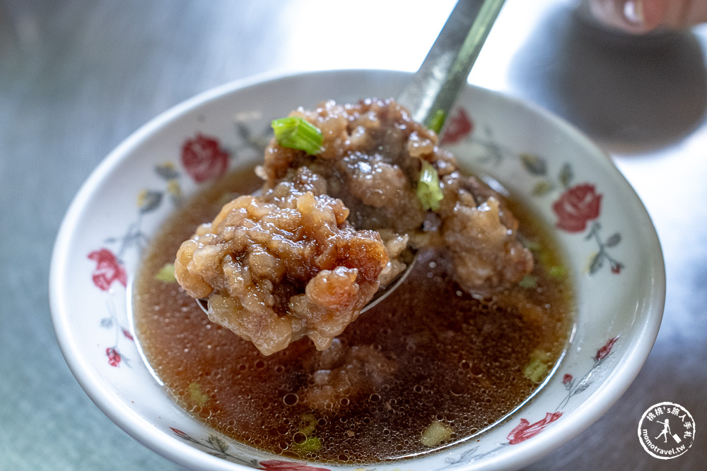 嘉義東區美食|袁家筒仔米糕排骨酥-嘉義東市場在地人推薦.古早味銅板價必吃(菜單價格.營業時間) 嘉義東區美食|袁家筒仔米糕排骨酥-嘉義東市場在地人推薦.古早味銅板價必吃(菜單價格.營業時間)