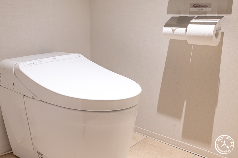 沖繩住宿推薦|Hotel STRATA Naha平價質感飯店開箱|步行到國際通只要8分鐘(房型介紹.交通地點)