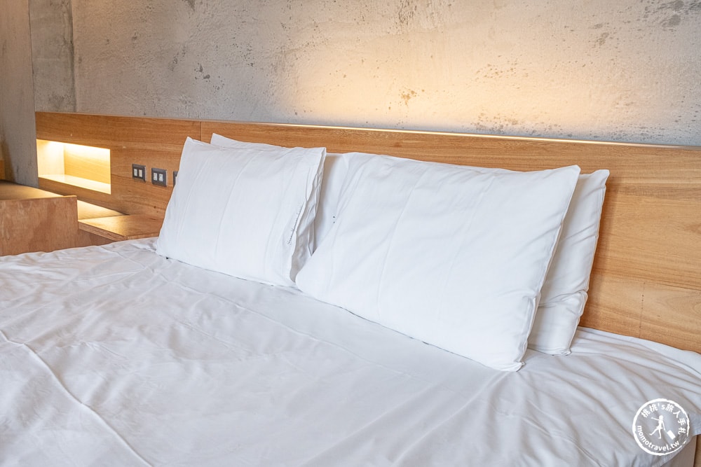 南投魚池住宿|日月潭山慕藝旅 Sun Moon Inn-質感清水模.陽光綠植.還有療癒超美的天井大廳