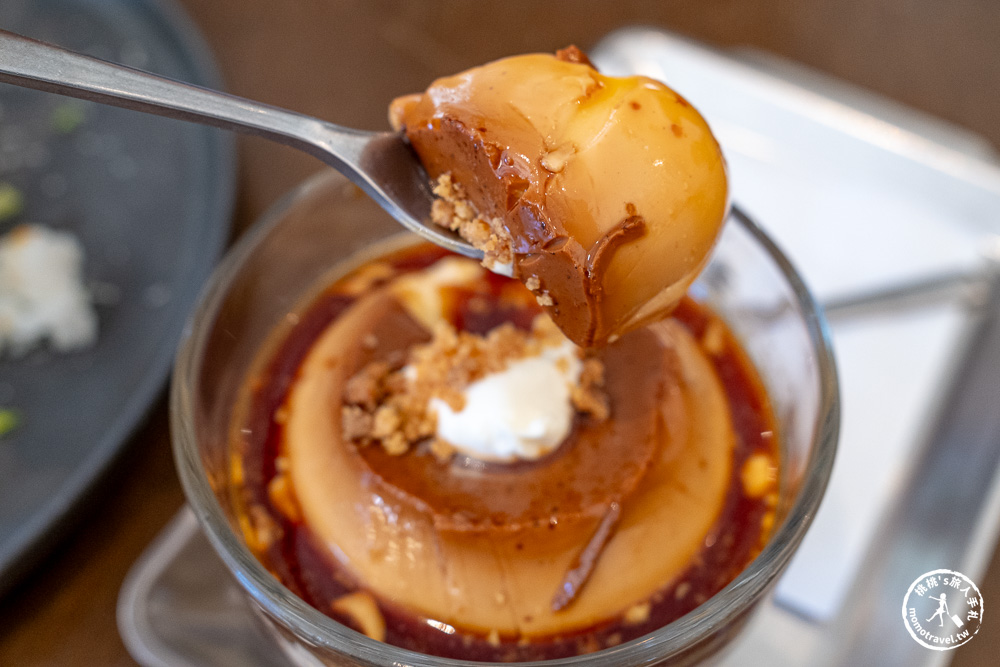 桃園龍潭美食|野倉咖哩Piknik Curry|必點焦糖布丁+獨家乾咖哩，文青風鐵皮屋排隊推薦 (營業時間.菜單價格)