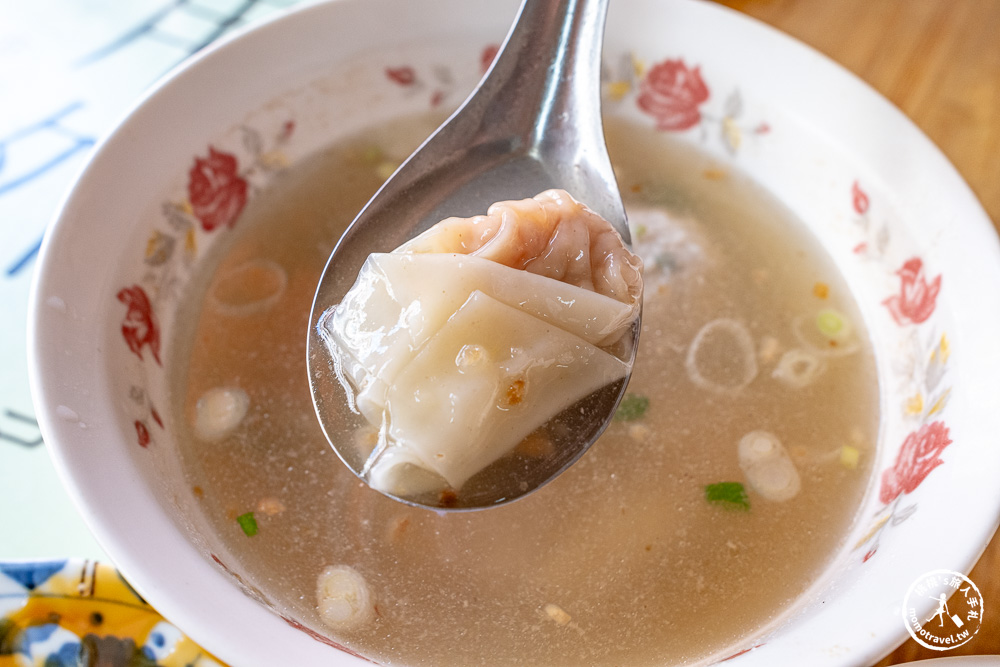 宜蘭市區美食|火生餛飩麵-低調無招牌的50年古早味，宜蘭在地人私房推薦必吃！(菜單價格.營業時間)