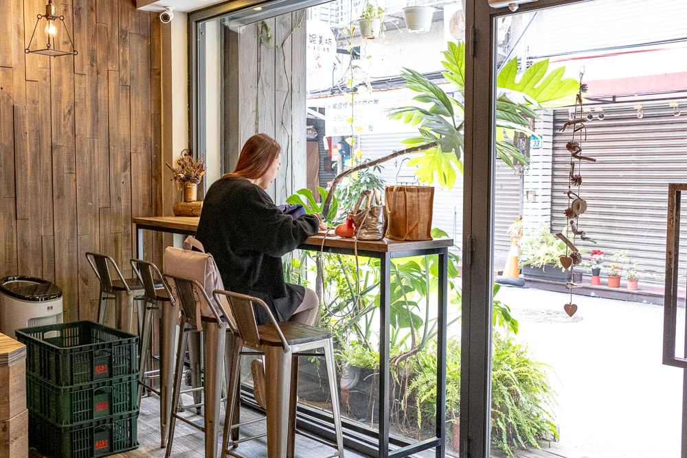 新北板橋美食|光權Kuang's Bistro-北歐開放式三明治補充滿滿蔬菜能量！板橋早午餐推薦(菜單價格.營業時間)