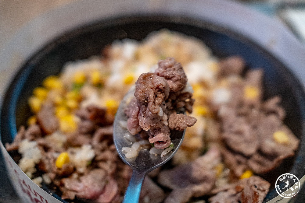 台北士林區美食|胡椒廚房天母高島屋店-必點盛量胡椒牛肉飯 肉量大升級超滿足!肉量大升級超滿足! 台北士林區美食|胡椒廚房天母高島屋店-必點盛量胡椒牛肉飯 肉量大升級超滿足!肉量大升級超滿足!