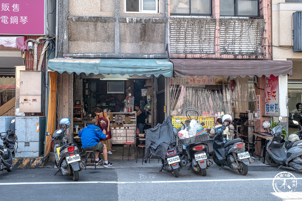 宜蘭市區美食|火生餛飩麵-低調無招牌的50年古早味，宜蘭在地人私房推薦必吃！(菜單價格.營業時間)