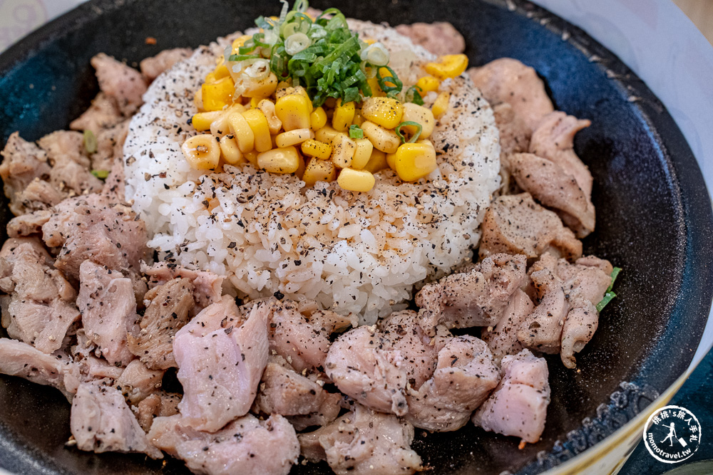 台北士林區美食|胡椒廚房天母高島屋店-必點盛量胡椒牛肉飯 肉量大升級超滿足!肉量大升級超滿足! 台北士林區美食|胡椒廚房天母高島屋店-必點盛量胡椒牛肉飯 肉量大升級超滿足!肉量大升級超滿足!