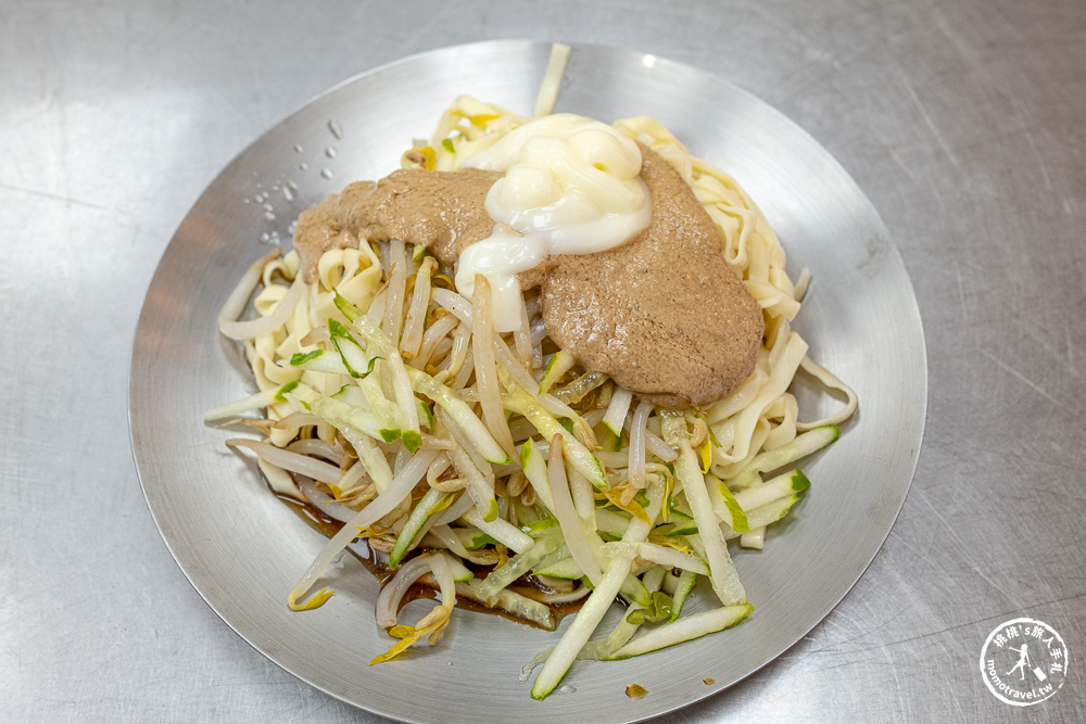 嘉義東區美食|小伍妹麻辣涼麵-在地3代眷村口味,敢吃辣必試兩種銷魂辣椒 嘉義東區美食|小伍妹麻辣涼麵-在地3代眷村口味,敢吃辣必試兩種銷魂辣椒