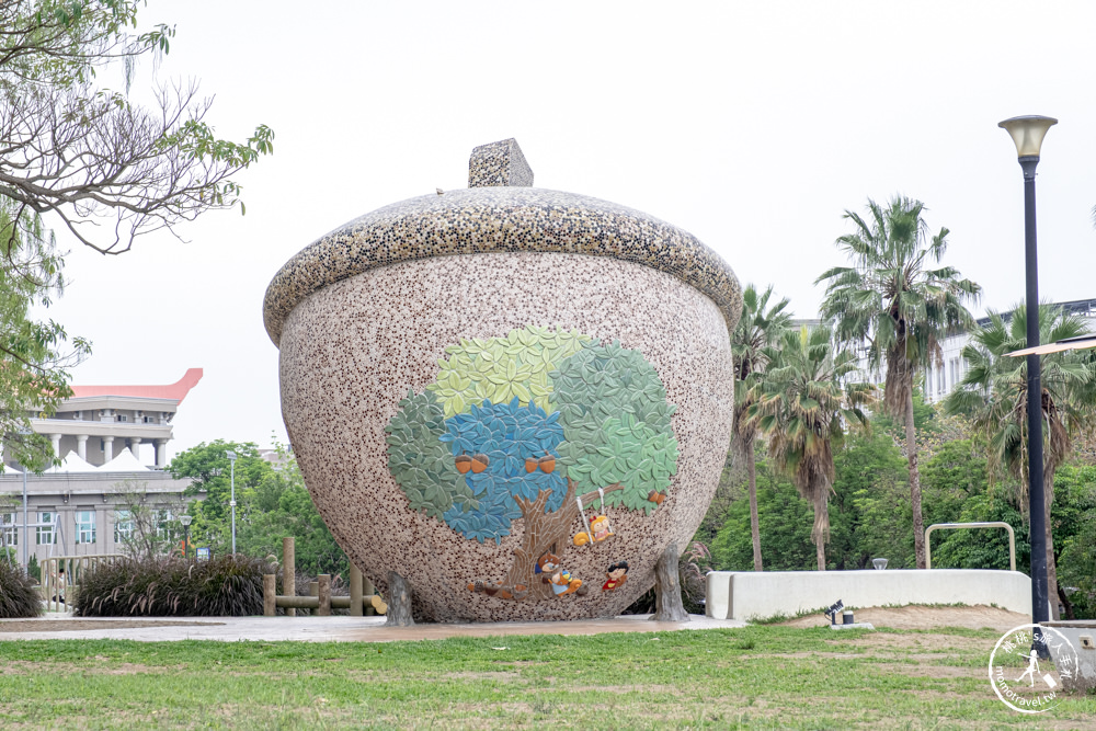 雲林斗六景點|膨鼠森林公園&金瓜鼠樂園|巨大橡果溜滑梯.森林市集.野餐好去處|特色親子公園推薦