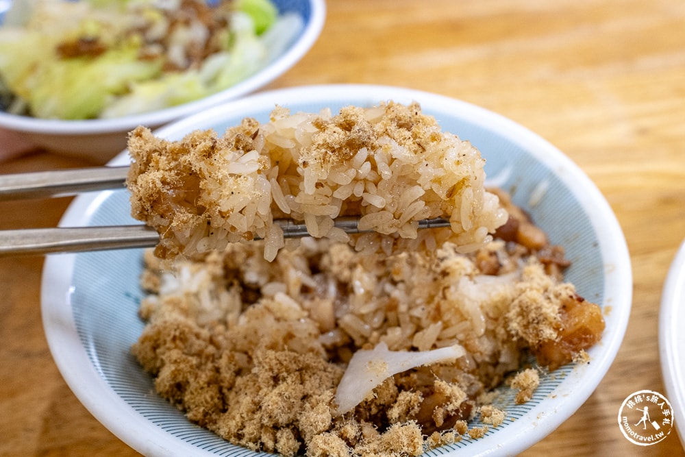 台南中西區美食|戽斗米糕-充滿年代感的深夜食堂！米糕、蚵仔煎必點菜單.停車資訊