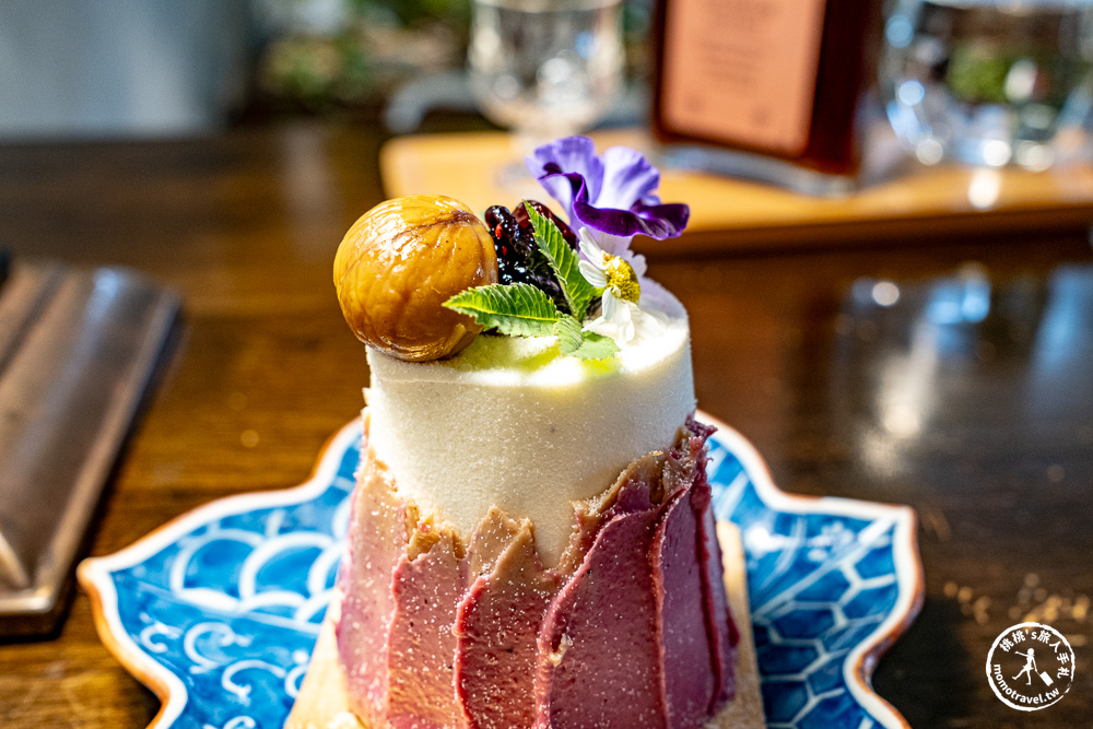 宜蘭礁溪美食|定邦咖啡-百年三合院老宅文青咖啡廳，夏日限定水蜜桃冰沙必點推薦(菜單價格.營業時間)