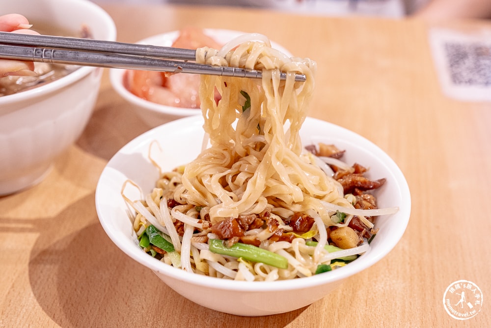 台北萬華美食|川業肉圓-艋舺龍山寺旁百年老店|紅糟炸肉圓+綜合羹必吃組合推薦(營業時間.菜單價格)