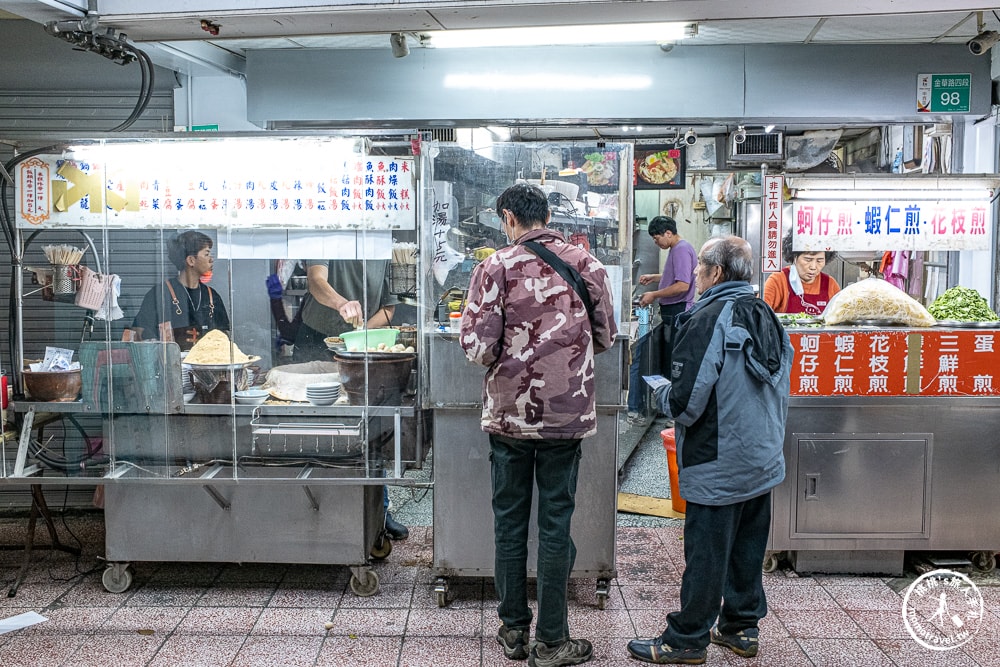 台南中西區美食|戽斗米糕-充滿年代感的深夜食堂！米糕、蚵仔煎必點菜單.停車資訊