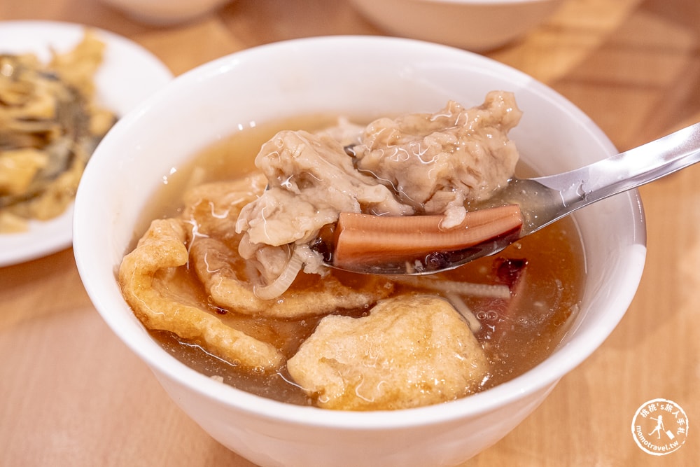 台北萬華美食|川業肉圓-艋舺龍山寺旁百年老店|紅糟炸肉圓+綜合羹必吃組合推薦(營業時間.菜單價格)