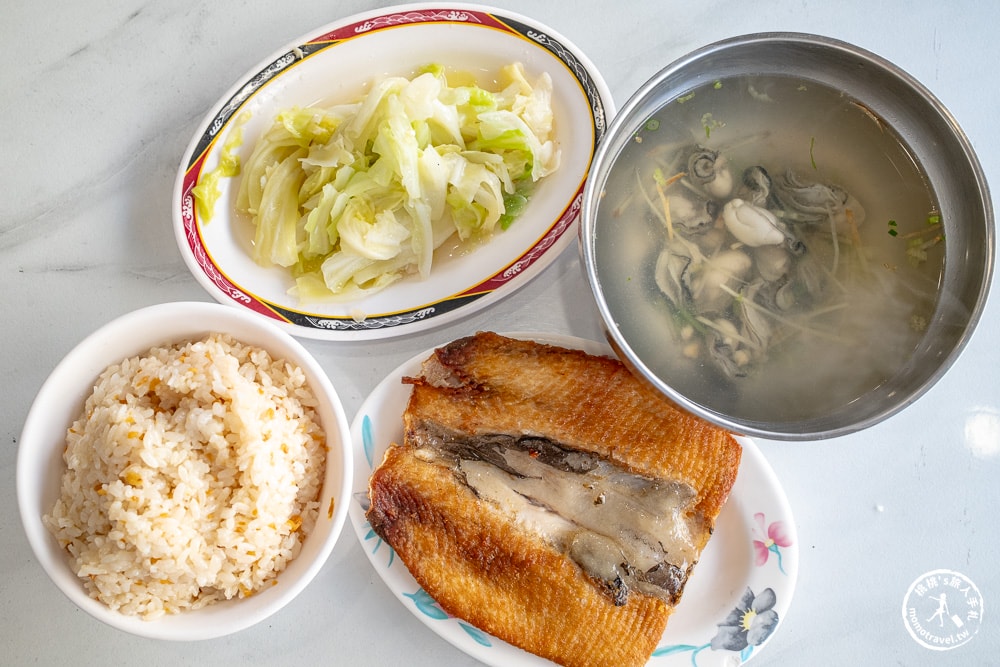 台南北區美食|阿興虱目魚-必吃蒜頭飯.煎魚肚|必比登推介(菜單價格.營業時間) - 第9張圖 台南北區美食|阿興虱目魚-必吃蒜頭飯.煎魚肚|必比登推介(菜單價格.營業時間)