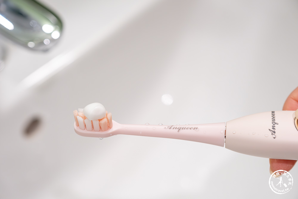 Anqueen安晴臻至潔白智能音波電動牙刷AQ-B101|用過回不去!深層清潔.軟毛舒適刷頭.潔牙推薦！