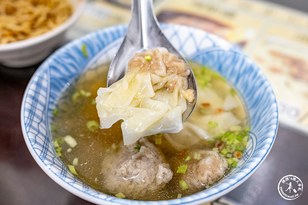 宜蘭市區美食|大麵章-超濃郁招牌麻醬麵、沙茶麵,在地60年必吃老店宵夜推薦(菜單價格.營業時間) 宜蘭市區美食|大麵章-超濃郁招牌麻醬麵、沙茶麵,在地60年必吃老店宵夜推薦(菜單價格.營業時間)