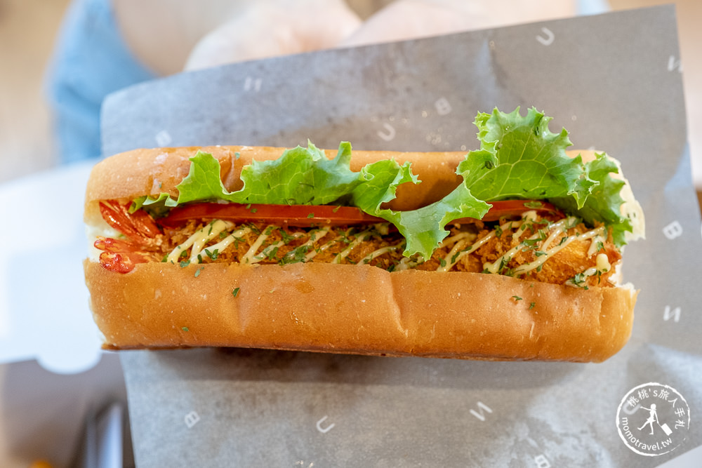 台中美食》Bun Bun棒棒 文心森林店│公園旁超美潛艇堡速食店