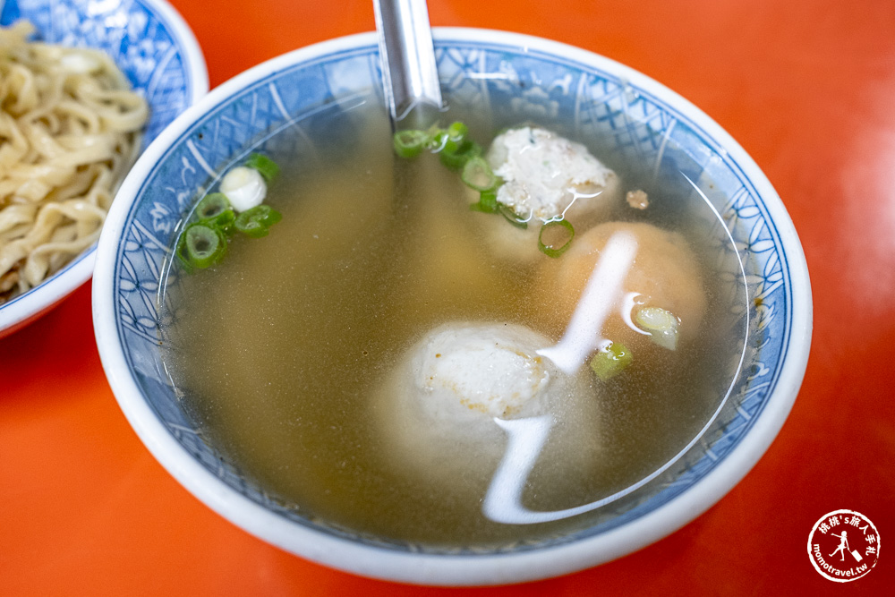 台中中區美食|阿棋三代福州意麵老店-第二市場百年美味傳承五代的Q彈乾意麵(營業時間.菜單價格)