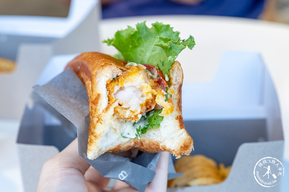 台中美食》Bun Bun棒棒 文心森林店│公園旁超美潛艇堡速食店