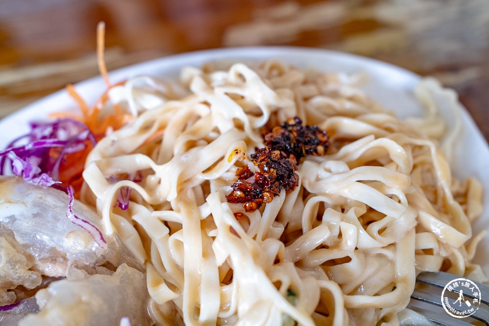 嘉義東區美食|嘉義南門涼肉圓-在地50年老字號!必吃冰涼Q彈涼肉圓+特色白醋涼麵(菜單價格.交通停車) 嘉義東區美食|嘉義南門涼肉圓-在地50年老字號!必吃冰涼Q彈涼肉圓+特色白醋涼麵(菜單價格.交通停車)
