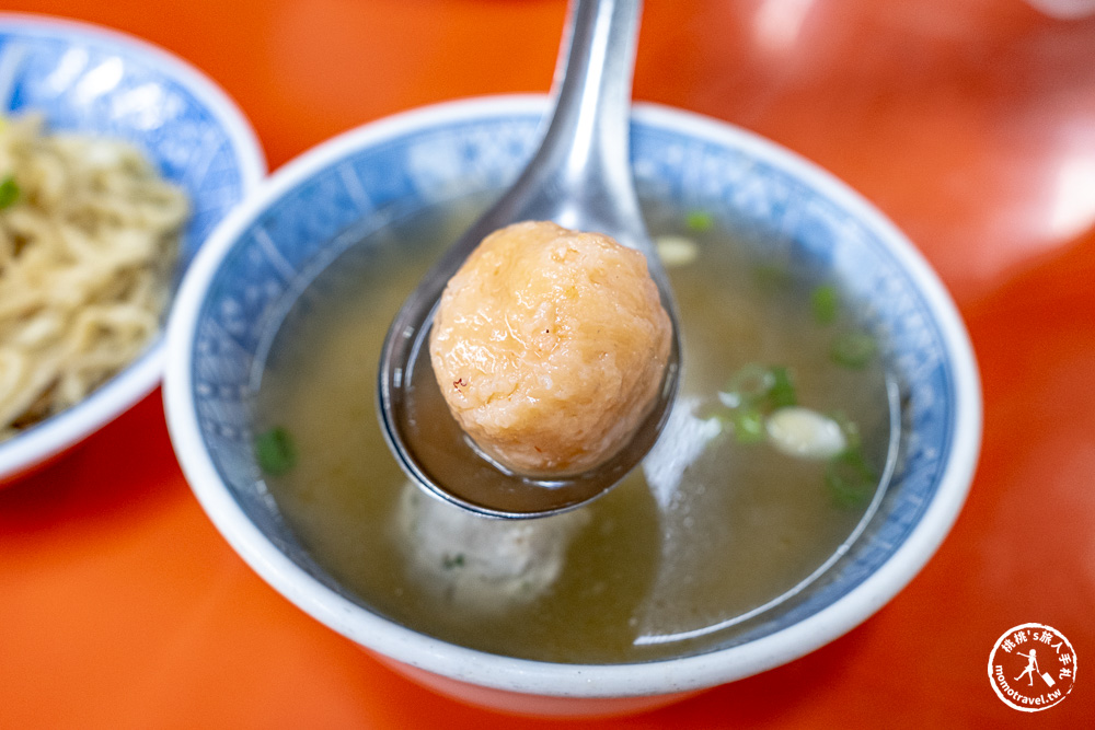 台中中區美食|阿棋三代福州意麵老店-第二市場百年美味傳承五代的Q彈乾意麵(營業時間.菜單價格)