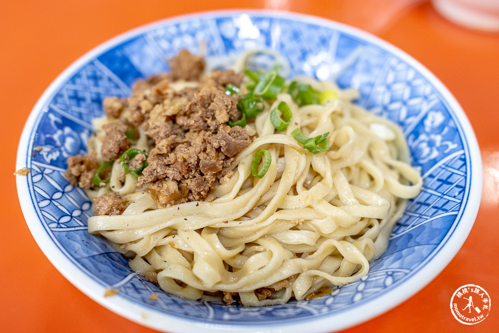 台中中區美食|阿棋三代福州意麵老店-第二市場百年美味傳承五代的Q彈乾意麵(營業時間.菜單價格)