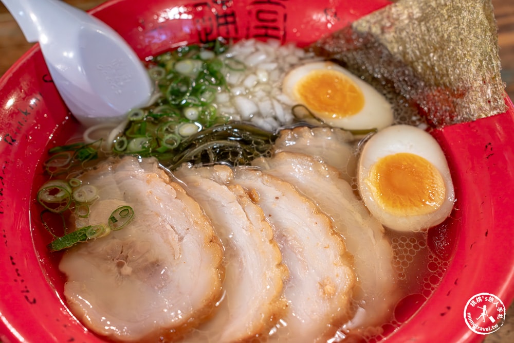 沖繩美食推薦|琉球新麵通堂小祿本店-人氣必吃男人麵、女人麵口感差在哪？(交通方式.完整菜單)