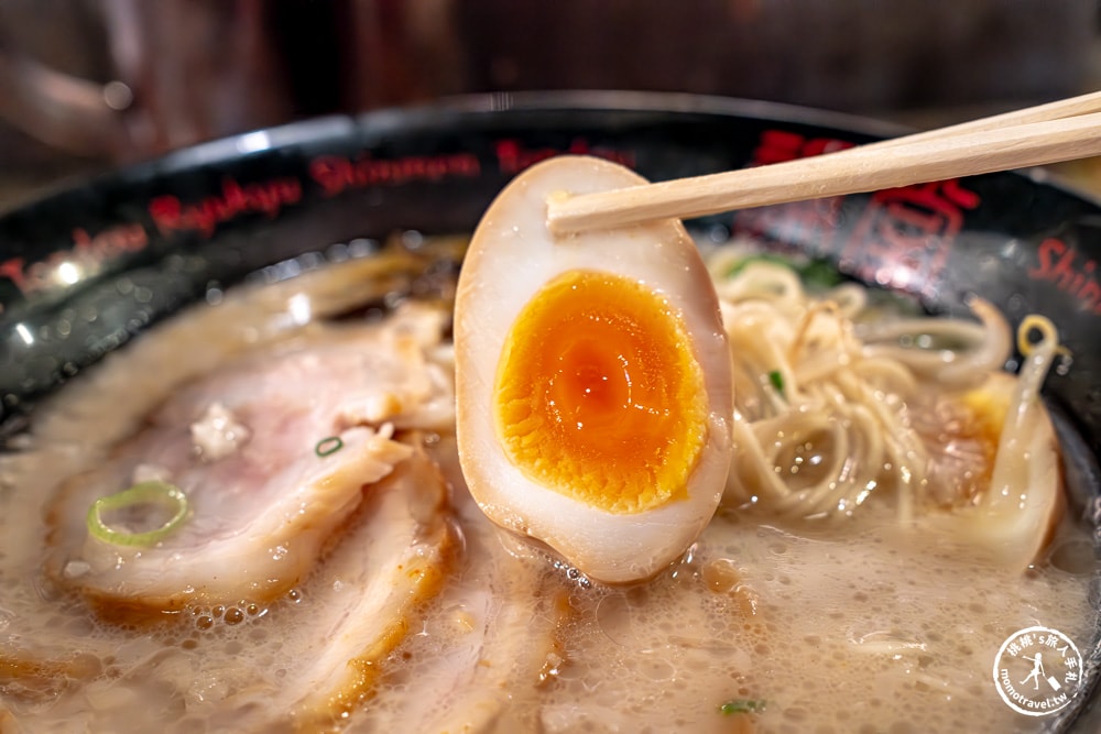 沖繩美食推薦|琉球新麵通堂小祿本店-人氣必吃男人麵、女人麵口感差在哪？(交通方式.完整菜單)