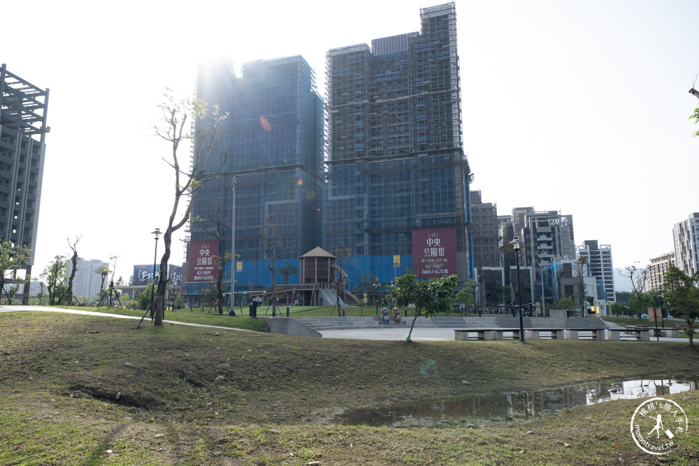 新北新店景點|十四張歷史公園/防災公園|十米高穀倉溜滑梯|特色共融遊戲場