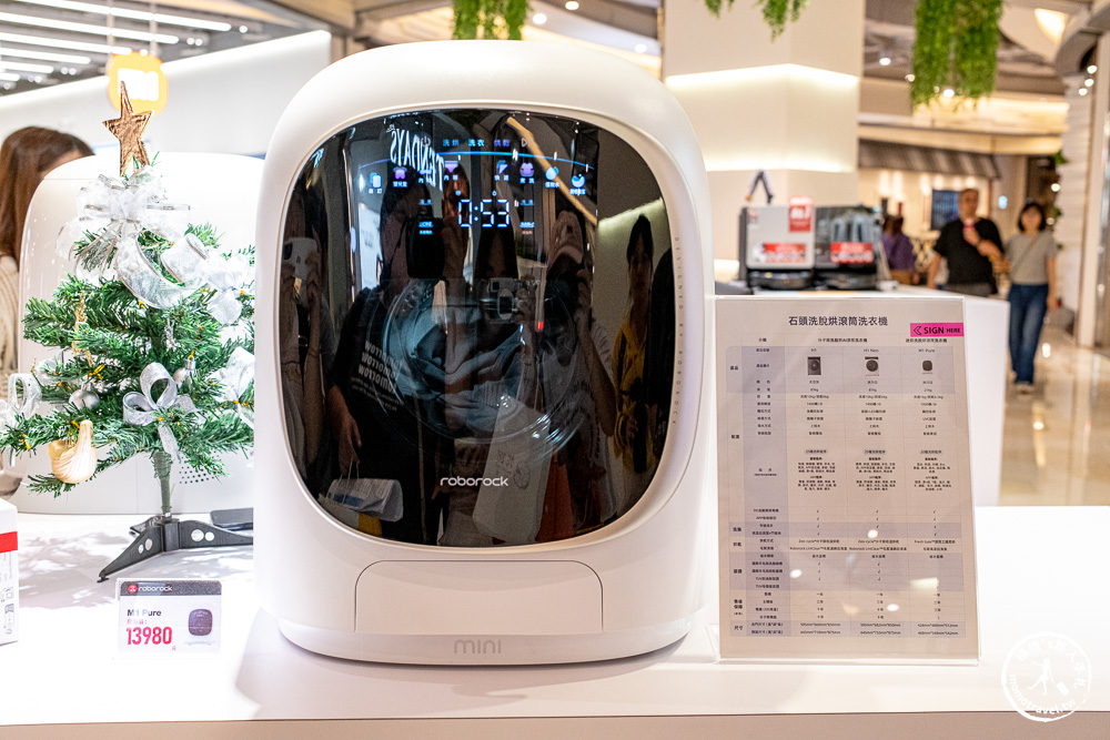 不知道去哪，那就去大江！桃園最好逛的商場，2025年最具話題的年輕人一條街！全桃最美打卡mall 室內聖誕車站、聖誕市集 就在大江購物中心！