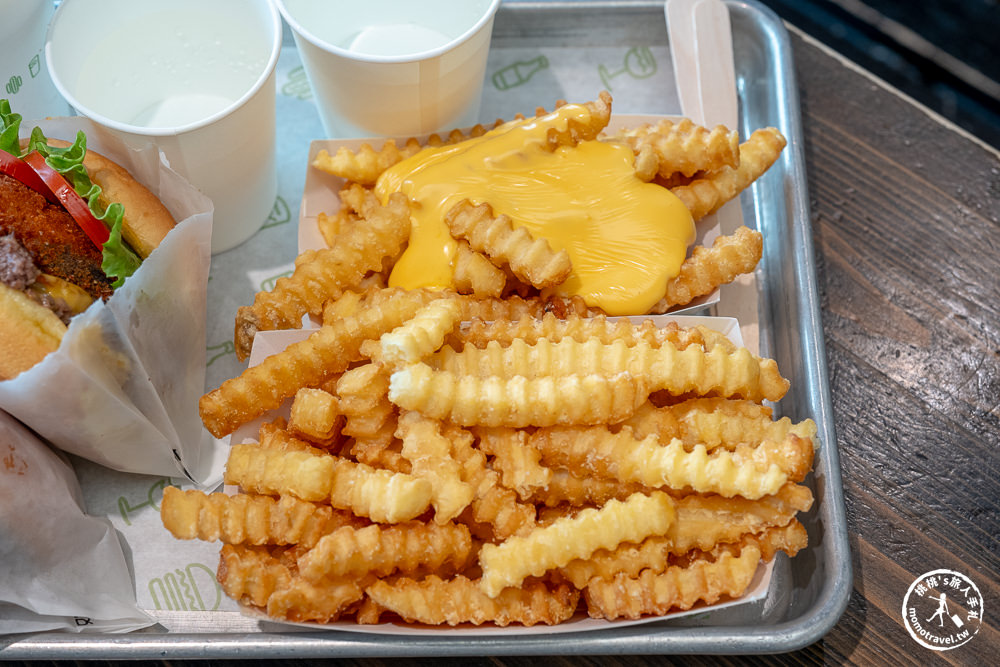 橫濱美食|SHAKE SHACK 港未來店|來自美國號稱紐約第一最好吃的漢堡-必吃推薦(有菜單價格)