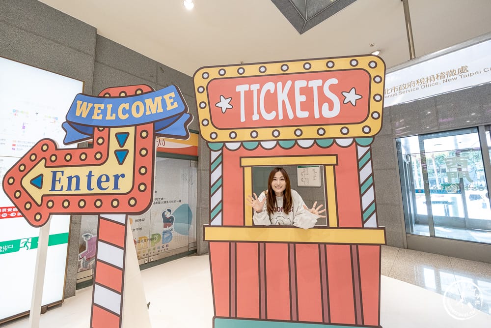 2025新北歡樂耶誕城|LINE FRIENDS總動員X馬戲嘉年華 熱鬧登場|跟著《新北市藝遊》感受繽紛節慶