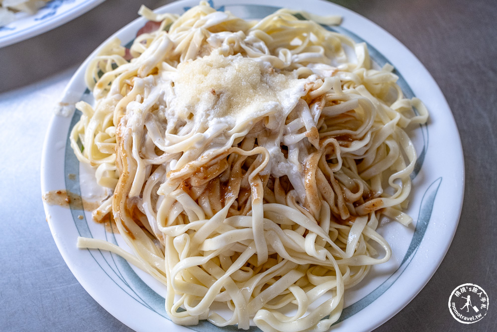 嘉義東區美食|羅家涼麵-在地特色白醋麻醬寬粗麵,必搶「蟳粿」晚來吃不到!(營業時間.菜單價格) 嘉義東區美食|羅家涼麵-在地特色白醋麻醬寬粗麵,必搶「蟳粿」晚來吃不到!(營業時間.菜單價格)