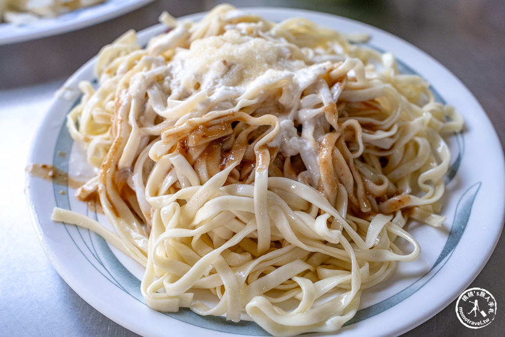 嘉義東區美食|羅家涼麵-在地特色白醋麻醬寬粗麵,必搶「蟳粿」晚來吃不到!(營業時間.菜單價格) 嘉義東區美食|羅家涼麵-在地特色白醋麻醬寬粗麵,必搶「蟳粿」晚來吃不到!(營業時間.菜單價格)