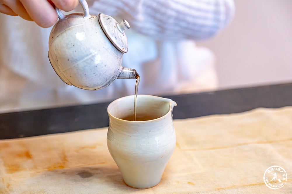 宜蘭礁溪美食|日光山茶屋-品茶．賞景．文青風私房景點推薦-還有主題包廂(菜單價格.營業時間)
