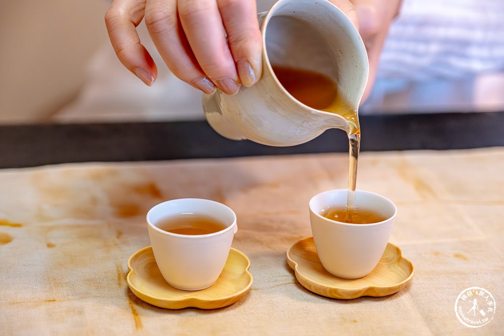 宜蘭礁溪美食|日光山茶屋-品茶．賞景．文青風私房景點推薦-還有主題包廂(菜單價格.營業時間)