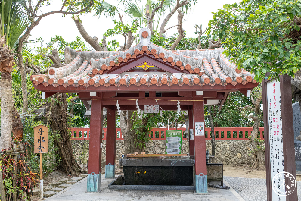 沖繩波上宮散步攻略|交通、御守、御朱印、波之上海灘、私房拍攝點 沖繩波上宮散步攻略|交通、御守、御朱印、波之上海灘、私房拍攝點
